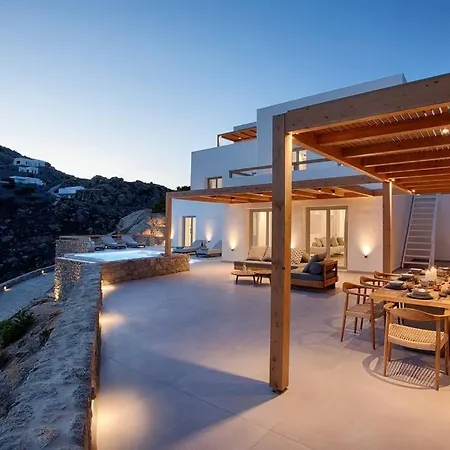 Mirage - Super Paradise Villa