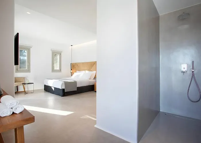 Mirage - Super Paradise Paradisi (Corinthia)