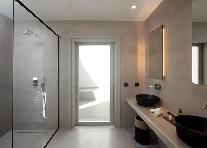 Mirage - Super Paradise